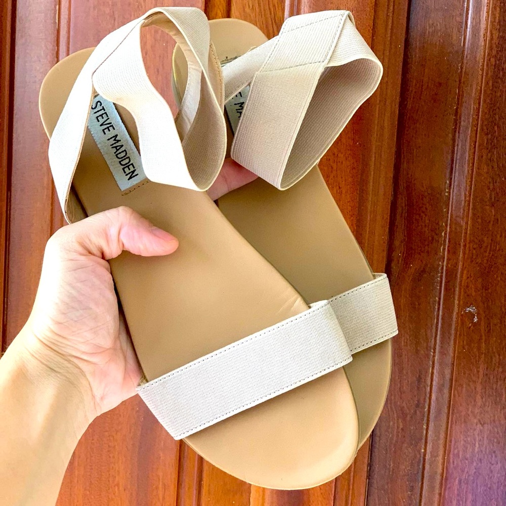 Nude Elastic Sandals